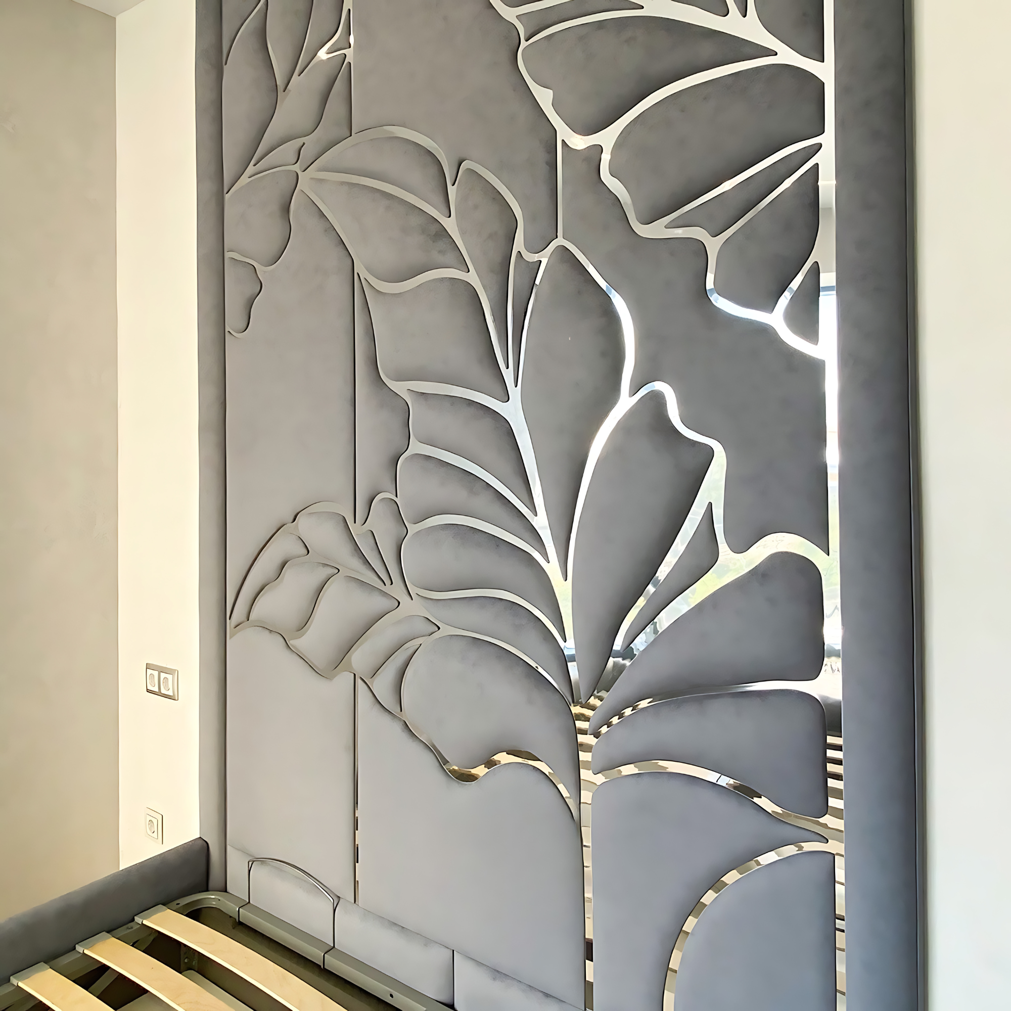 Amelia Monstera Wallboard