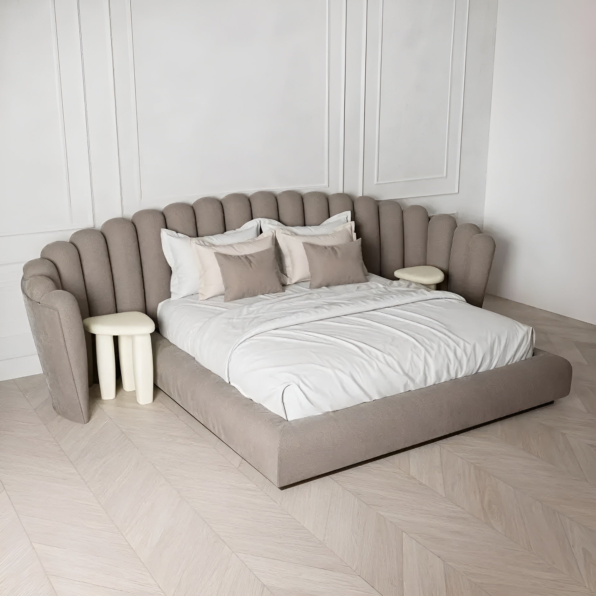 Winged Aurelia Bed