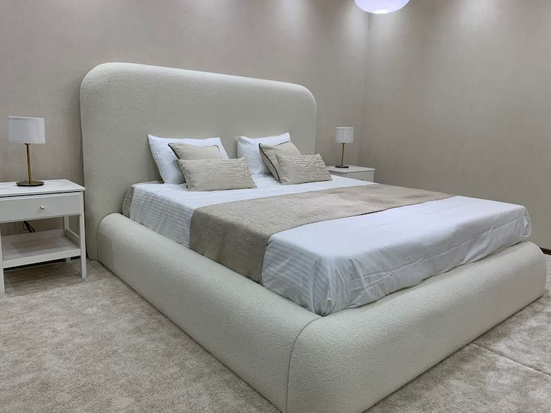 Aria XL Bed